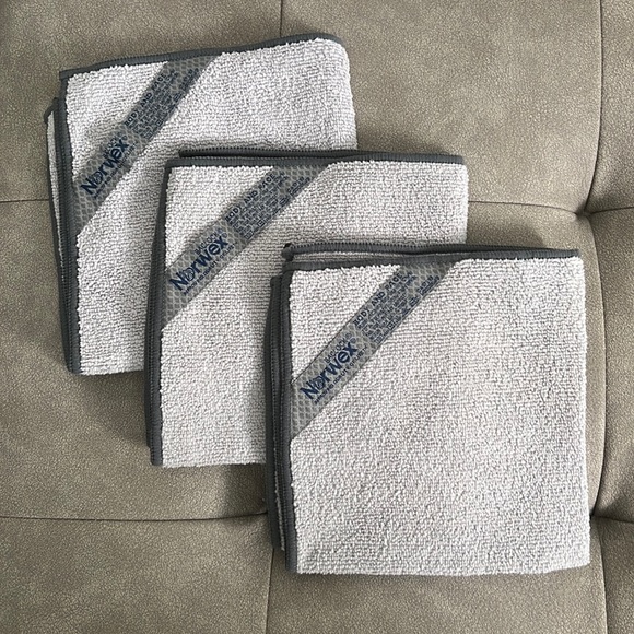 Norwex Bath Norwex Baclock Body And Face Cloths Poshmark